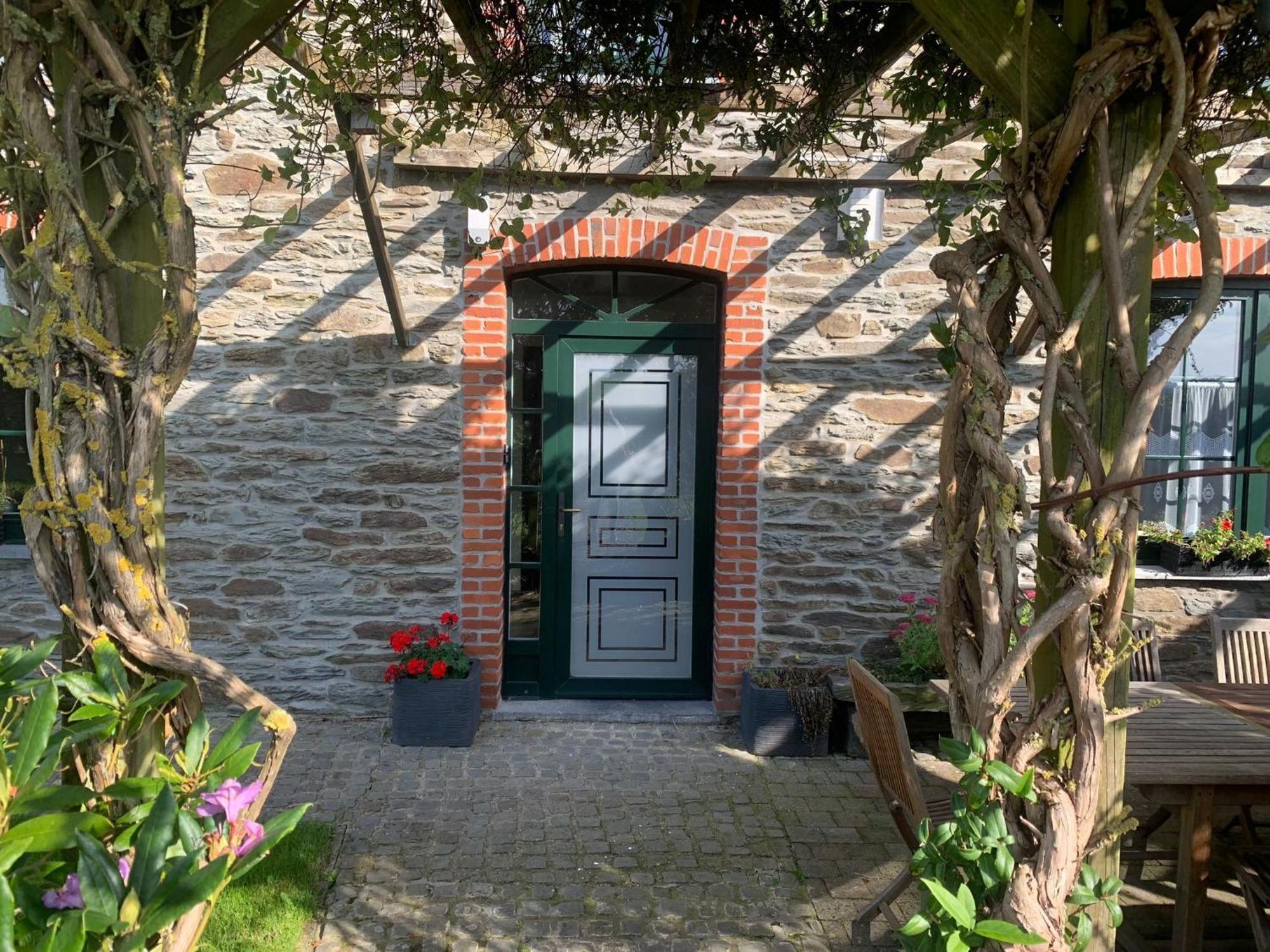 Pretty Farmhouse In Houffalize With Courtyard Zewnętrze zdjęcie